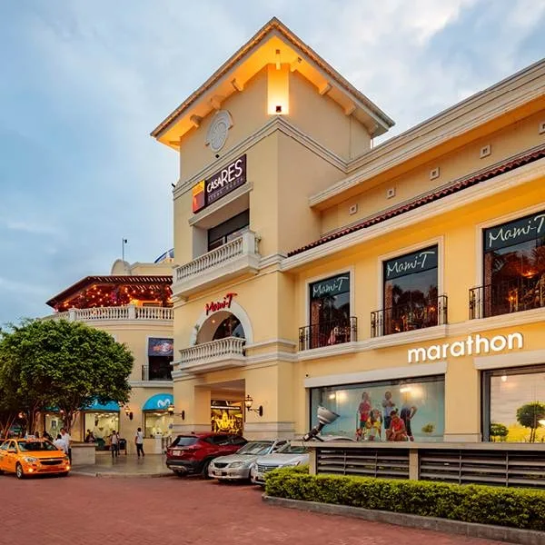 san marino shopping