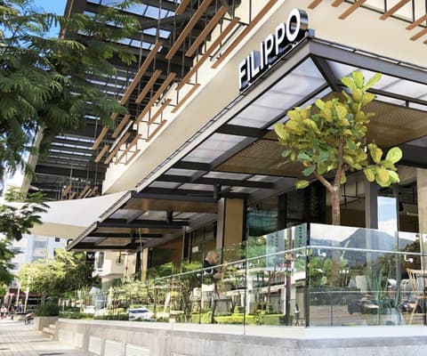 Avenida Escazu dining terrace