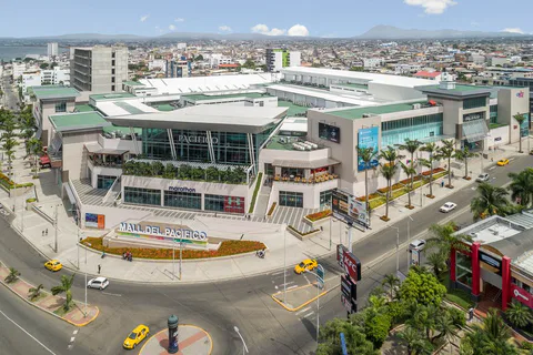 2020 portfolio updates-mall del pacifico-1 Pacific Hotel Mall aerial Ecuador Design Architects / Architectos